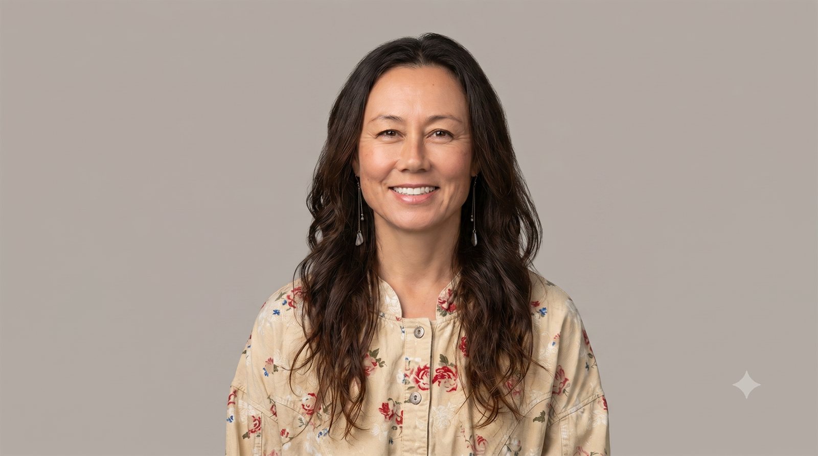 Portrait of Sandy Sipe, board-certified orthopedic physical therapist in Ventura, California